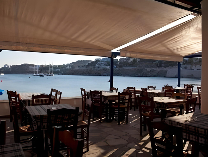 Food & Drinks 5, Giosifaki, South Aegean