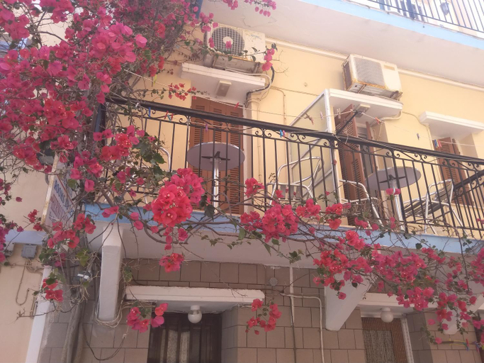 Others 5, HERMOUPOLI ROOMS, South Aegean