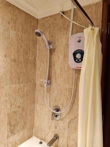 Bathroom 4