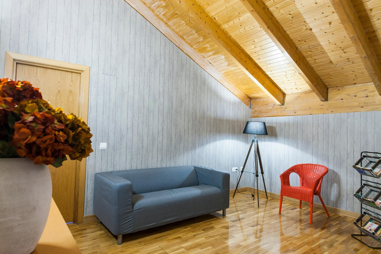 Others 4, Hostal Pagozelai, Navarra