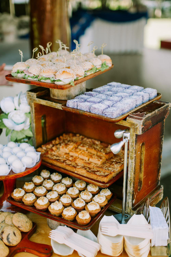 Food & Drinks 5, Commander Suites de Bohol, Dauis