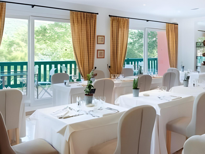 Food & Drinks 5, Hotel-Residence la Pinede, Pyrénées-Orientales