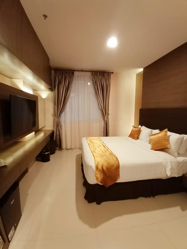 Bedroom 6