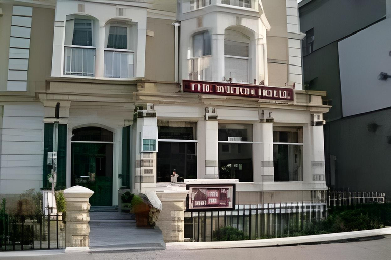 Others 3, The Wilton, Conwy