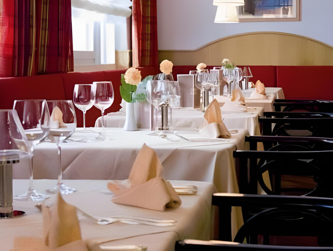 Food & Drinks 4, Seiser Alm Plaza, Bolzano