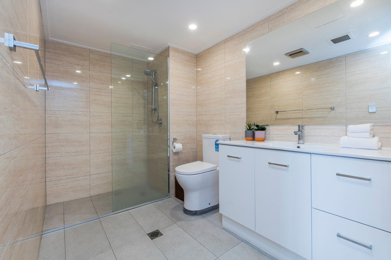 Bathroom 9