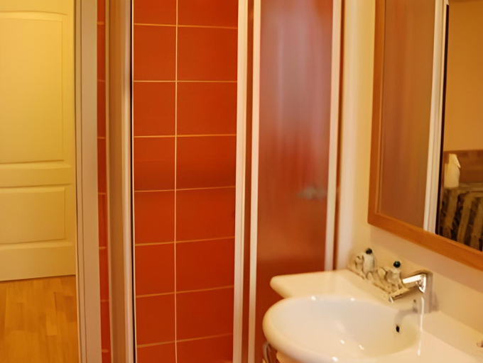 Bathroom 3, Hotel Concordia, Como