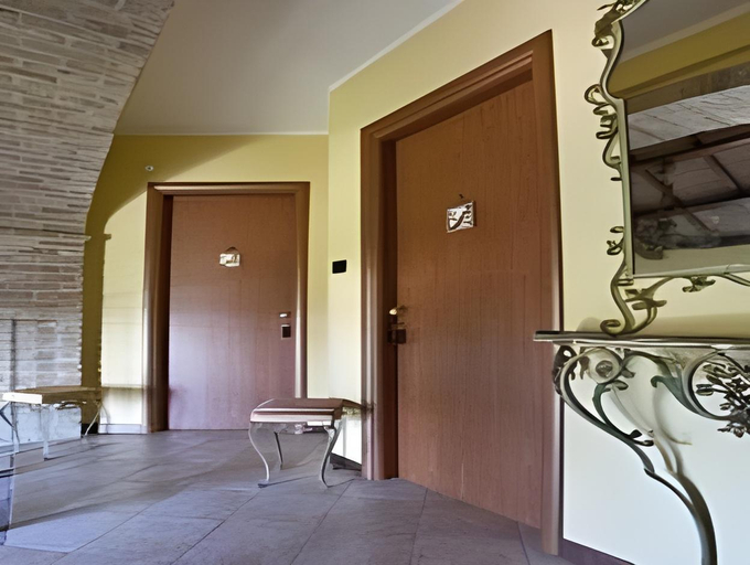 Interior view 3, I Grilli, Asti