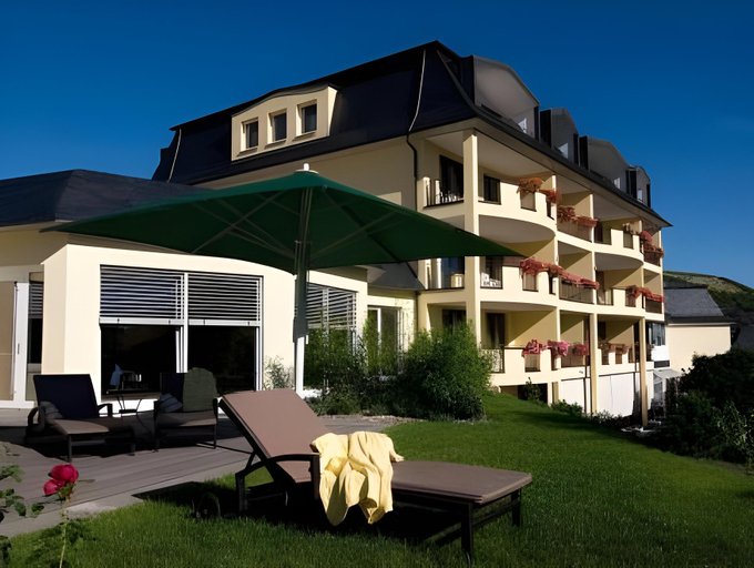 Others 3, Hotel Weis, Trier-Saarburg