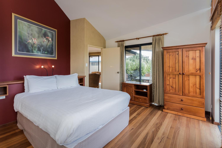 Bedroom 3, Cosy Corner Beach Cottages, Albany