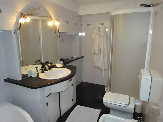 Bathroom 4, Hotel Emiliana, Verbano-Cusio-Ossola