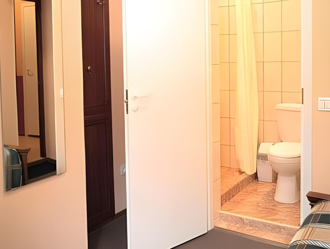 Bathroom 3, SuperHostel Nevsky Prospekt 95, Sankt-Peterburg gorsovet