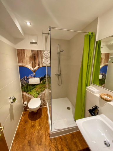Bathroom 9