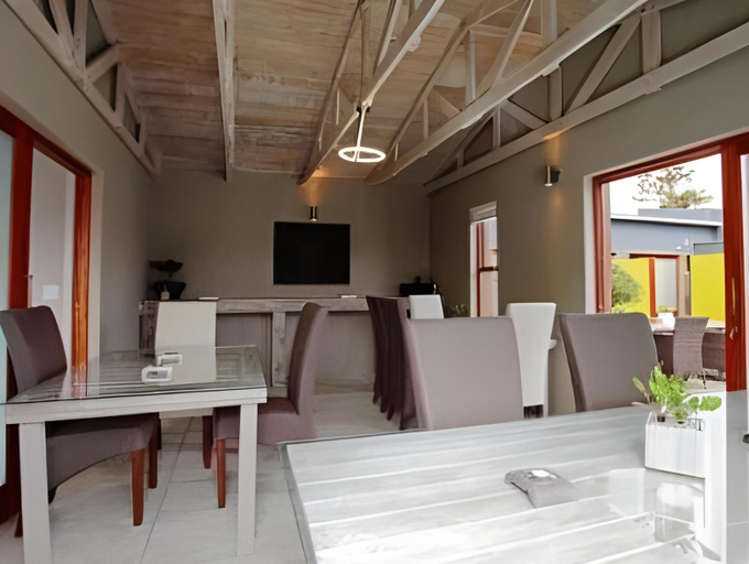 Food & Drinks 5, Organic Square Guesthouse, Swakopmund