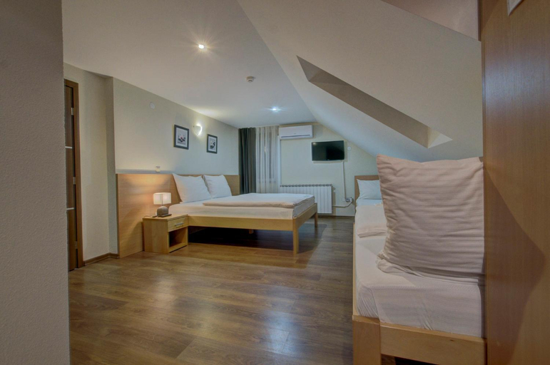 Bedroom 9
