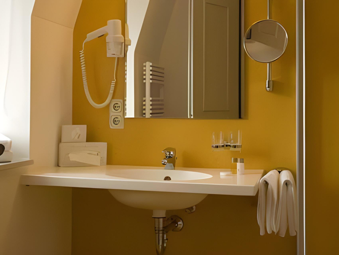 Bathroom, Rotes Ross Marktbergel, Neustadt an der Aisch-Bad Windsheim