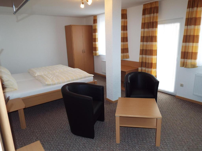 Bedroom 13