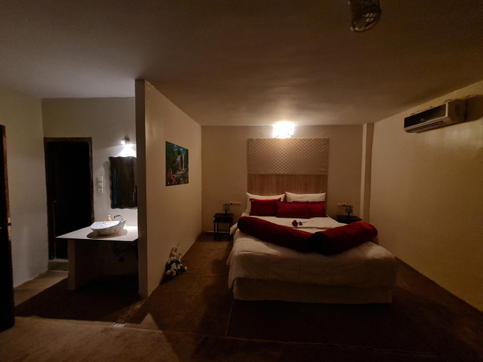 Bedroom 2, Hotel et Restaurant ARIJ, Khénifra