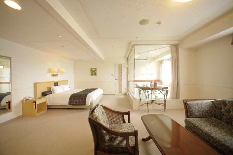 Bedroom 12
