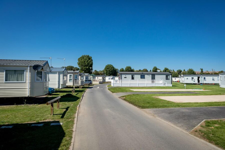 Exterior & Views, Felixstowe Beach Holiday Park Caravan, Suffolk