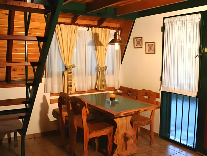Others 2, Cabanas Alpendorf, Calamuchita