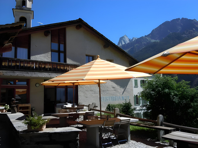 Exterior & Views 1, Hotel Stua Granda, Maloja
