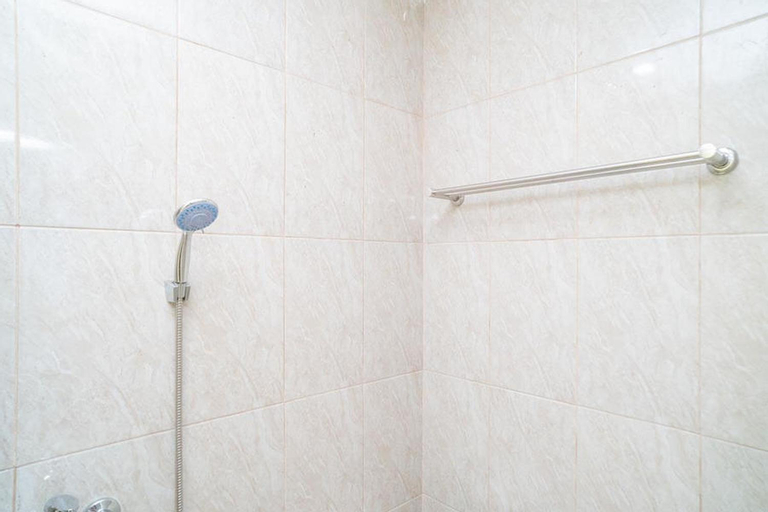 Bathroom 4