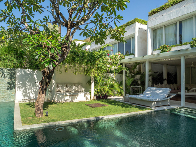 Swimming Pool 1