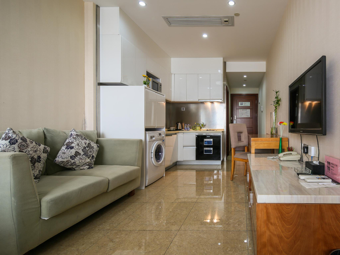 Dining Room 10