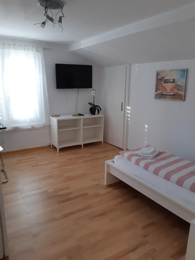 Bedroom 12