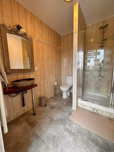 Others 5, Le Nid Cabailla, Gironde