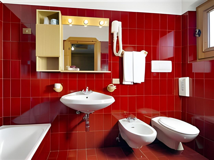 Bathroom 3, Hotel Natale, Belluno
