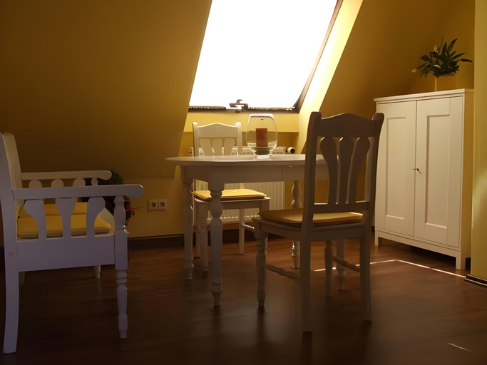 Others 5, Haus am Kastanienwald, Südliche Weinstraße