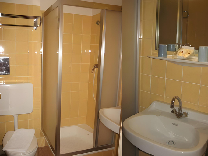 Bathroom 4, Hotel Rosner, Wien Umgebung