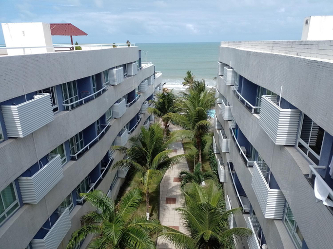 Exterior 16