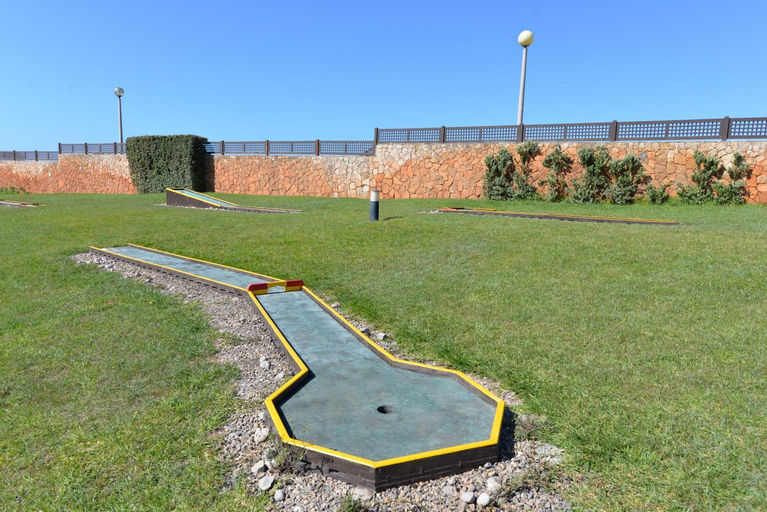 Sunset - Fantastic 1 bedroom apartment sleeps 4 in amazing complex, Alcobaça