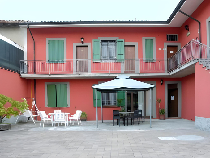 Hotel-Motel70, Piacenza