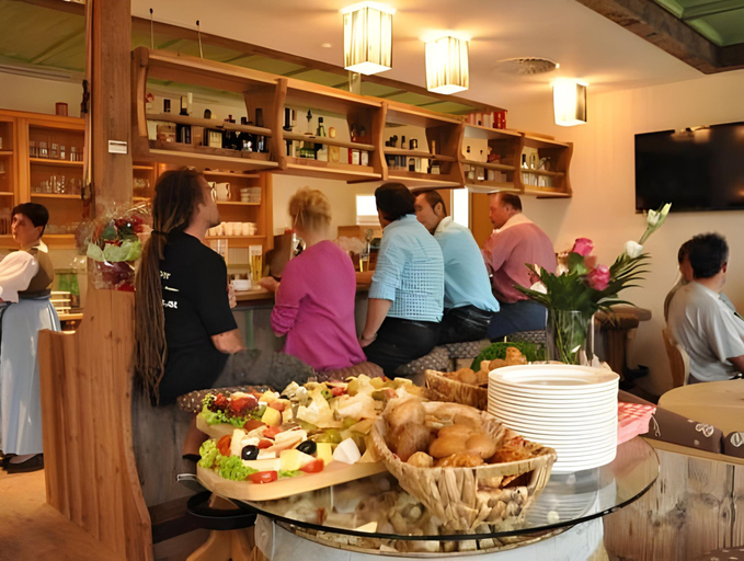 Food & Drinks 5, Hotel zum Urviech -Erwachsenenhotel-, Reutte