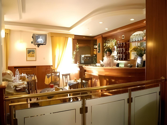 Food & Drinks 4, Hotel Nuovo Metro, Milano