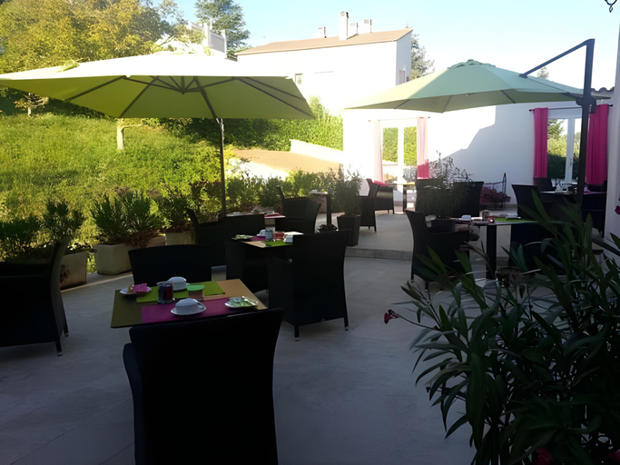 Food & Drinks 5, Hotel Les Deux Lions, Alpes-de-Haute-Provence