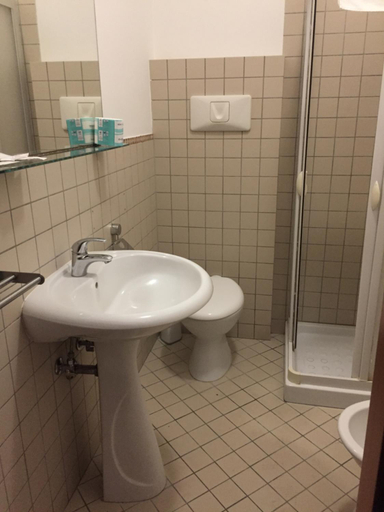 Others 2, Asselta Hotel, Foggia