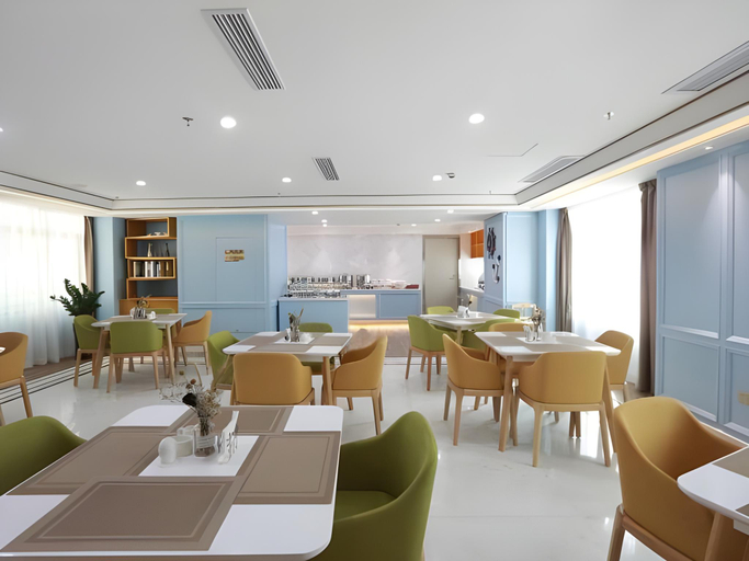 Food & Drinks 3, Magnotel Haikou Chengmai Software Center, Hainan