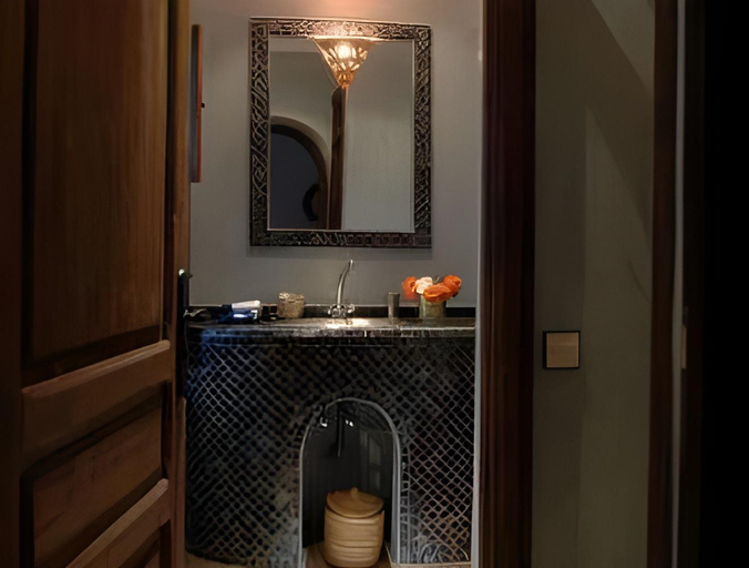 Bathroom 5, Riad Lauriers Blancs, Marrakech