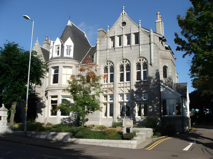 Others 3, Atholl Hotel, Aberdeen