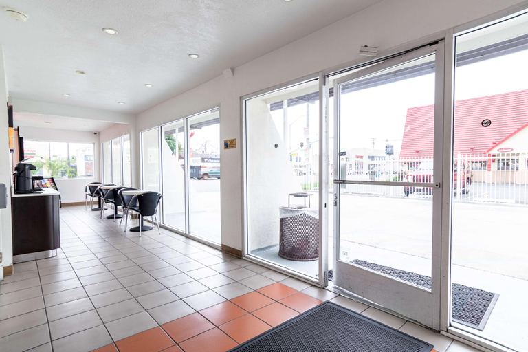 Public Area 2, Motel 6 Long Beach, CA - International City, Los Angeles