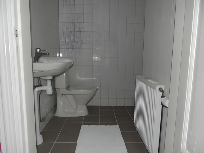Bathroom 3, Ardrebo B&B, Gotland