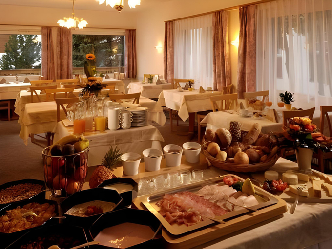 Food & Drinks 5, Park-Hotel Saas- Fee, Visp