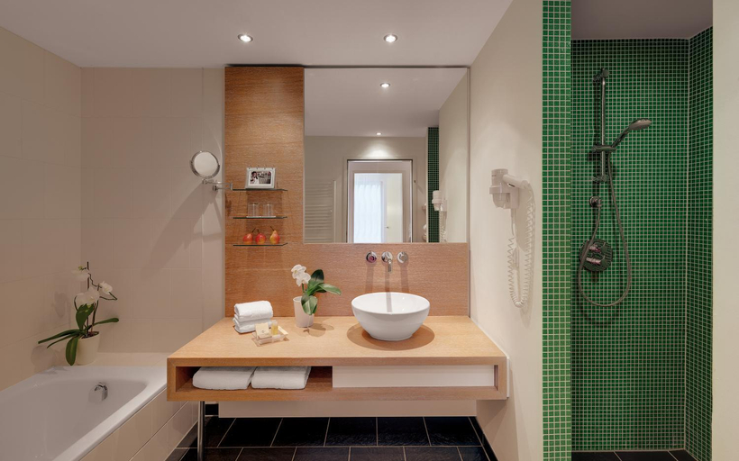 Bathroom 5, Das Schloss an der Eisenstrasse, Waidhofen an der Ybbs