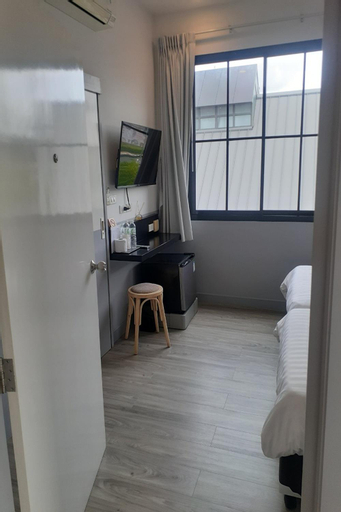 Bedroom 15