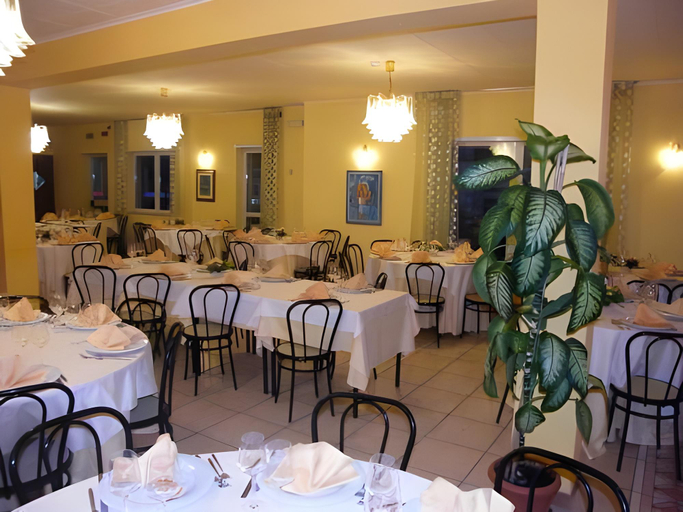 Food & Drinks 5, Hotel Serena, Rieti